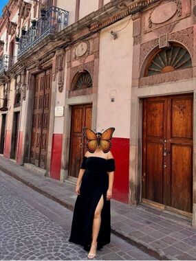 Off-Shoulder Black High-Low Evening Dress with Side Slit